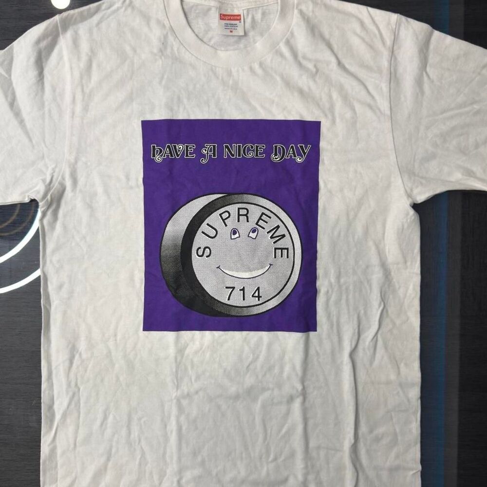 Supreme Men's White T-shirt